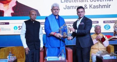 LG Manoj Sinha Addresses Young Innovators at Grand Finale Smart India Hackathon 2024 at Galgotias University