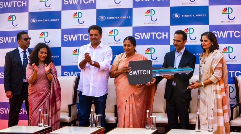 SWITCH Mobility Delivers the First Iconic Electric Double Decker in Delhi