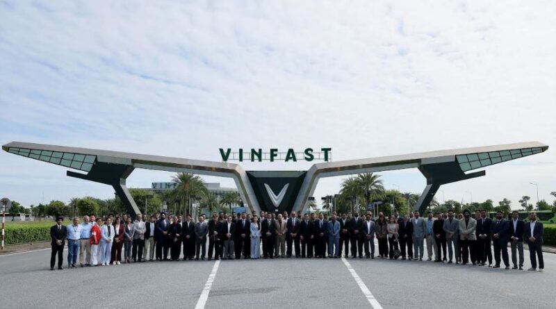 VinFast India Signs Letters of Intent with First 50+ E-Motorcycle Dealers, Expanding Network To 15 States and 34 Cities